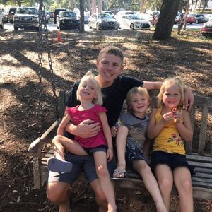 Meet your Posher, Tom